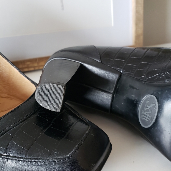 Sofft Square Toe Heels Size 6.5W - Picture 14 of 16